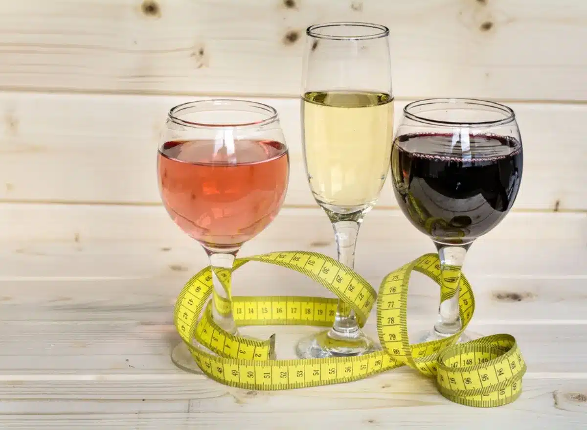 The Impact of Alcohol on Weight Loss: How to Make Healthier Choices