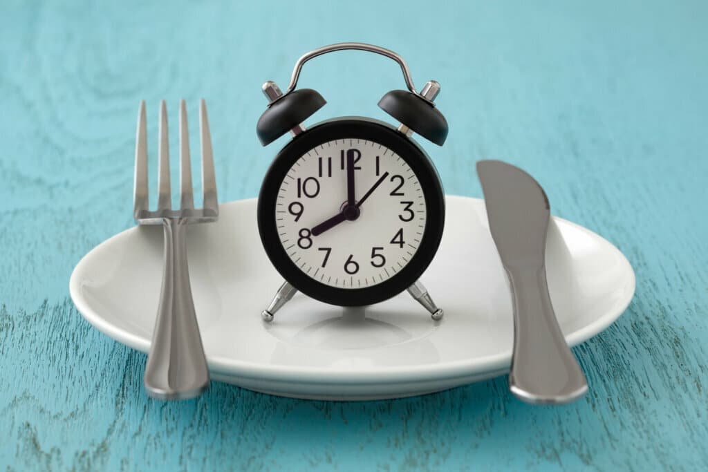 Intermittent Fasting for Weight Loss: Benefits, Risks, and How to Get Started